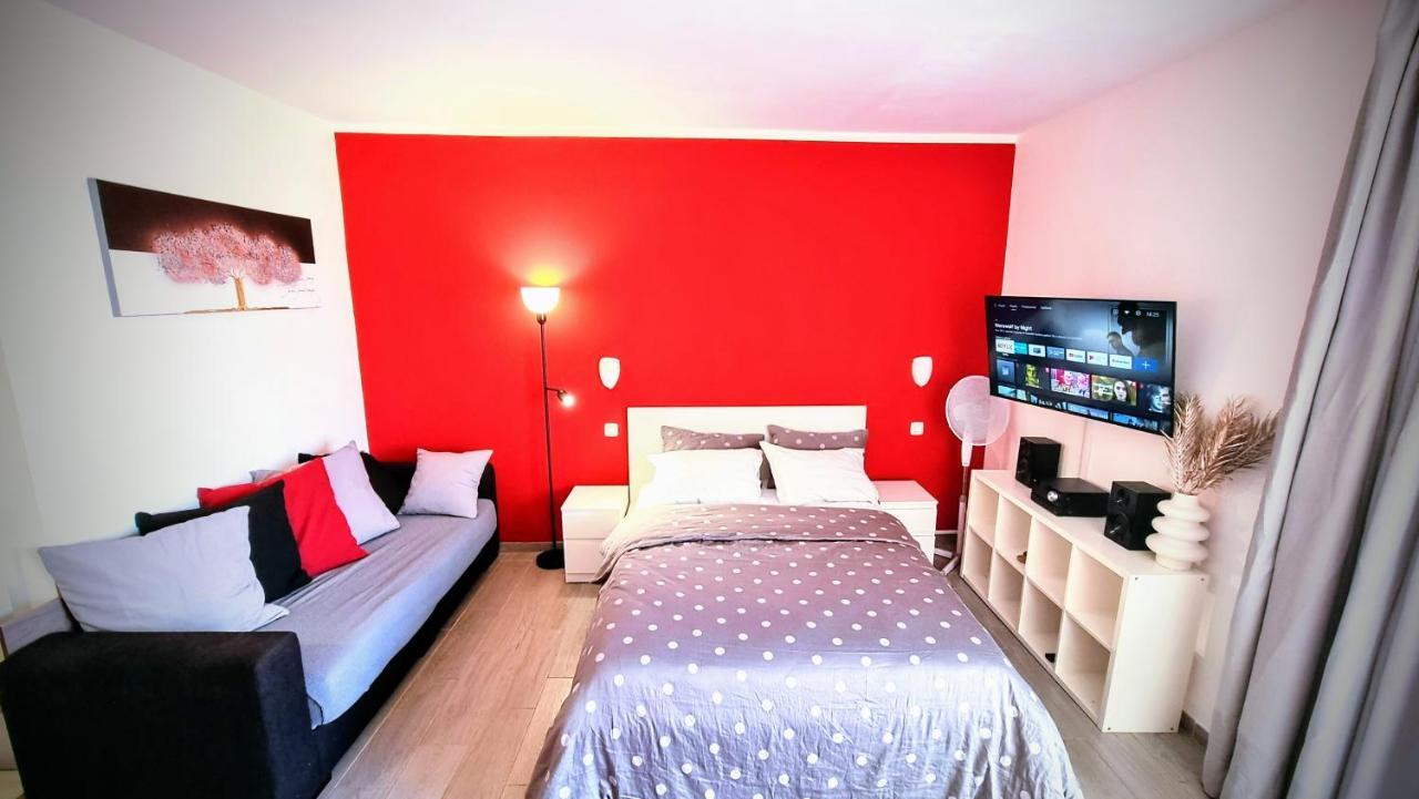 أذيخي Stunning Studio With A Sea View And Pool, Paraiso Del Sur 1309 المظهر الخارجي الصورة